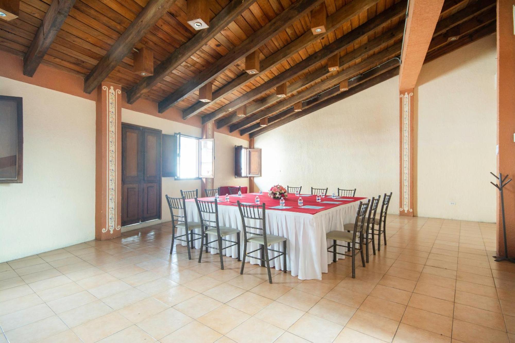 Capital O Hotel Central, Xalapa Zewnętrze zdjęcie